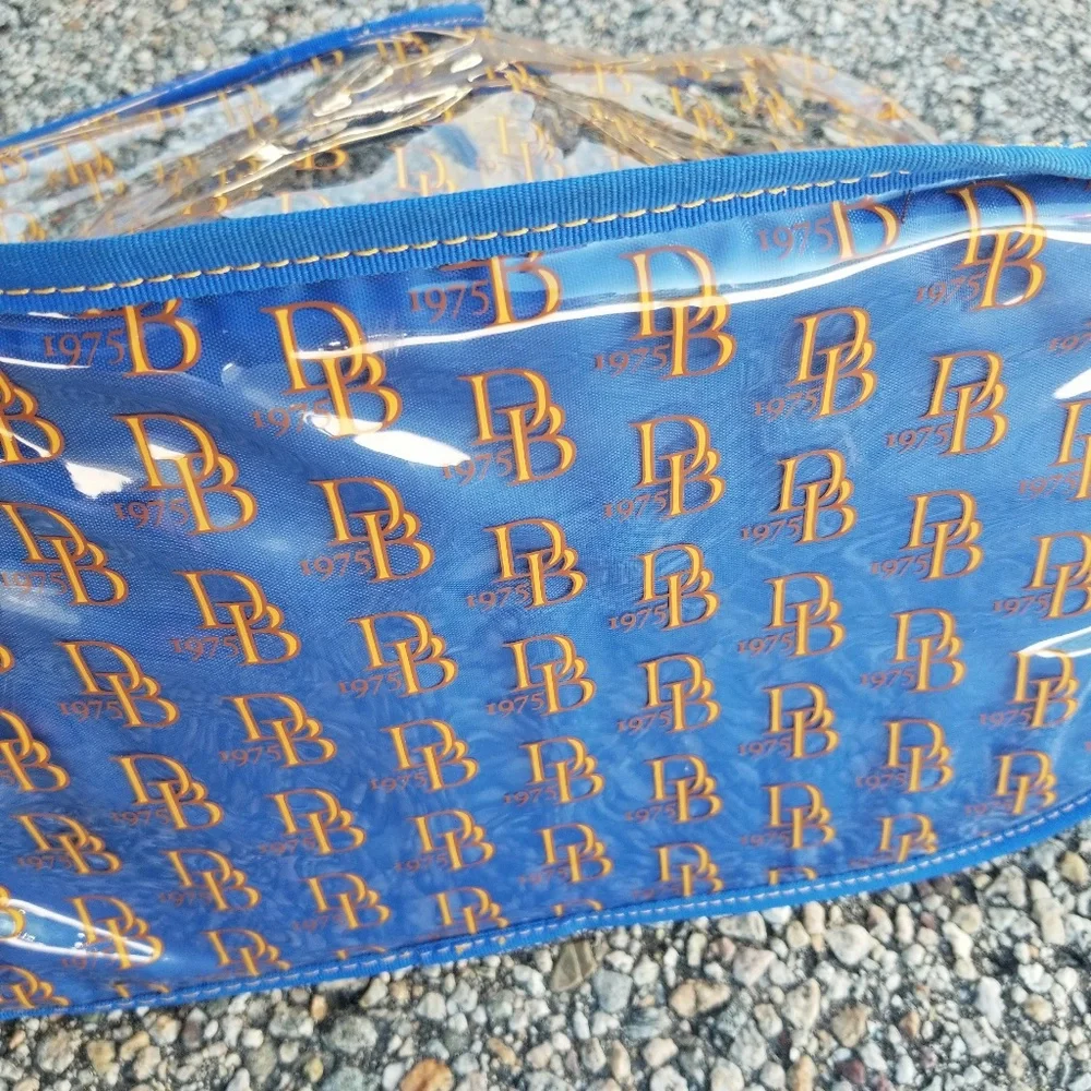 Dooney & Bourke Clear Tote Bag - Picture 4 of 7